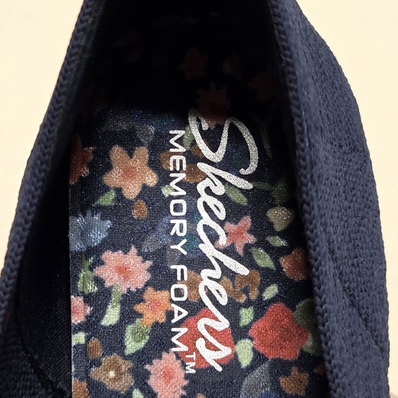 Skechers Navy Cleo Point Washable Knit Bow Flats Size-9 NWOT - Picture 10 of 12